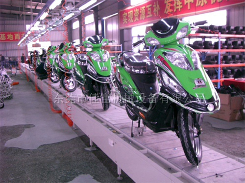 摩托车组装线